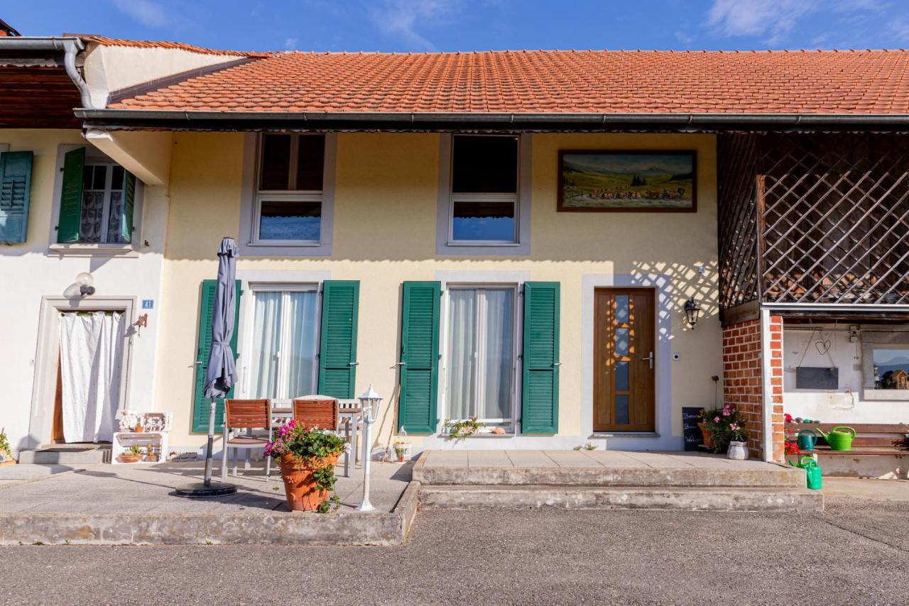 La Belle Ferme Villa Cottens  Bagian luar foto